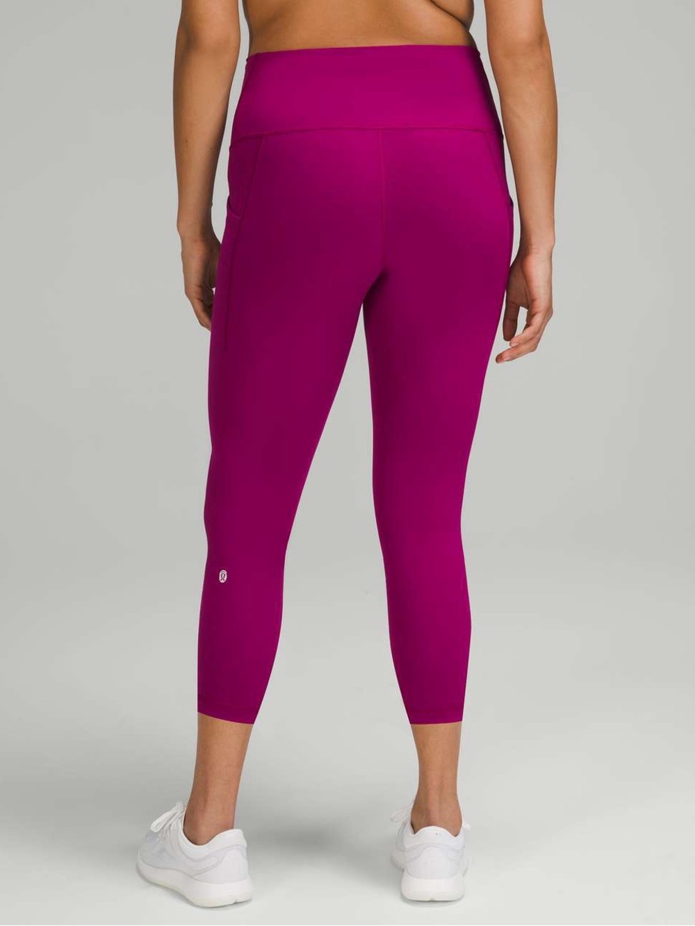lululemon 23” Wunder Train Crop Leggings with Pockets